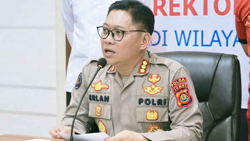 Kabid Humas Kombes Pol. Erlan Munaji